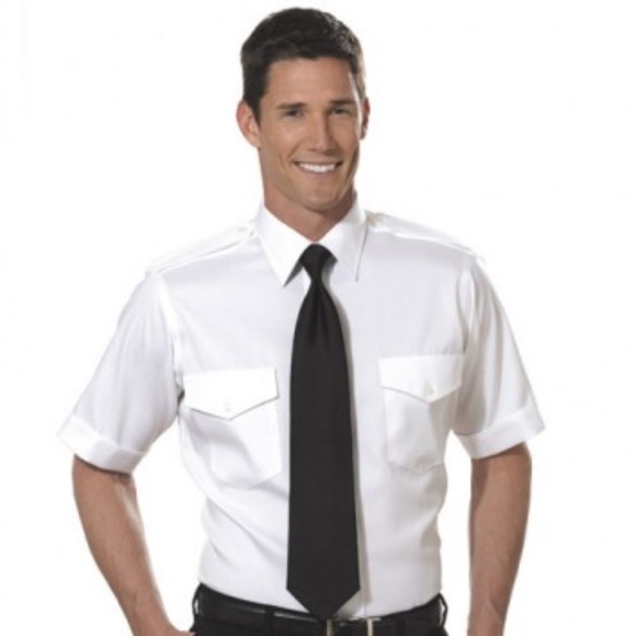 Van Heusen Other - Van Heusen Short Sleeve Non-Iron Pilot Shirt